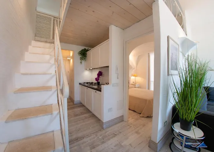 Апартаменты La Sciumara *