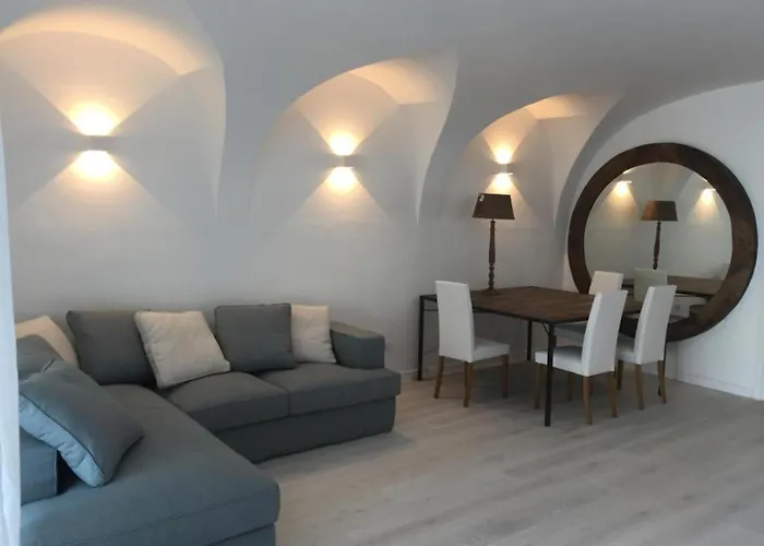 Апартаменты La Sciumara *